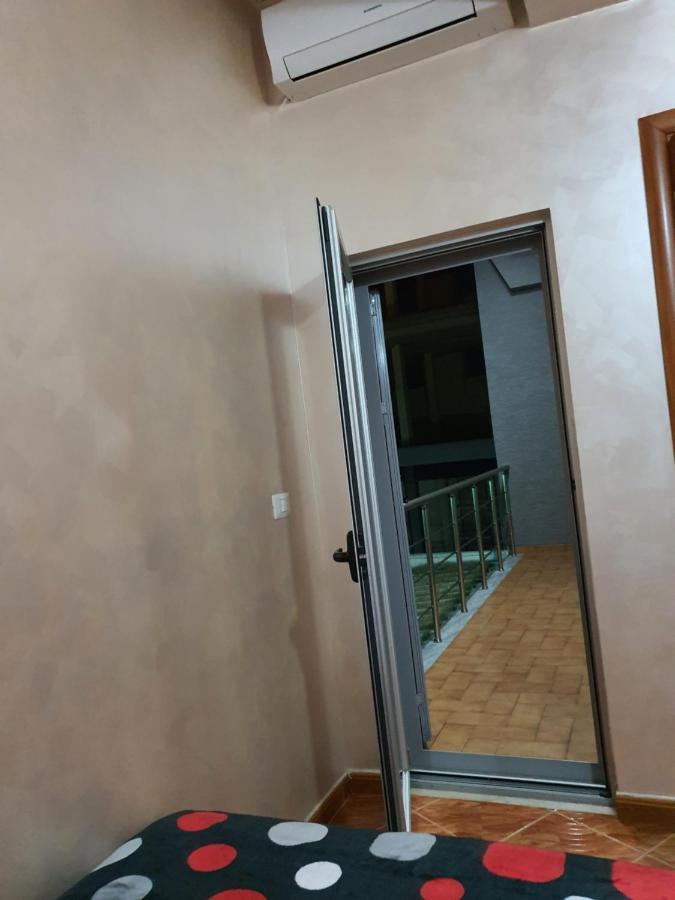 Kompleksi Gjoni Fier Zewnętrze zdjęcie