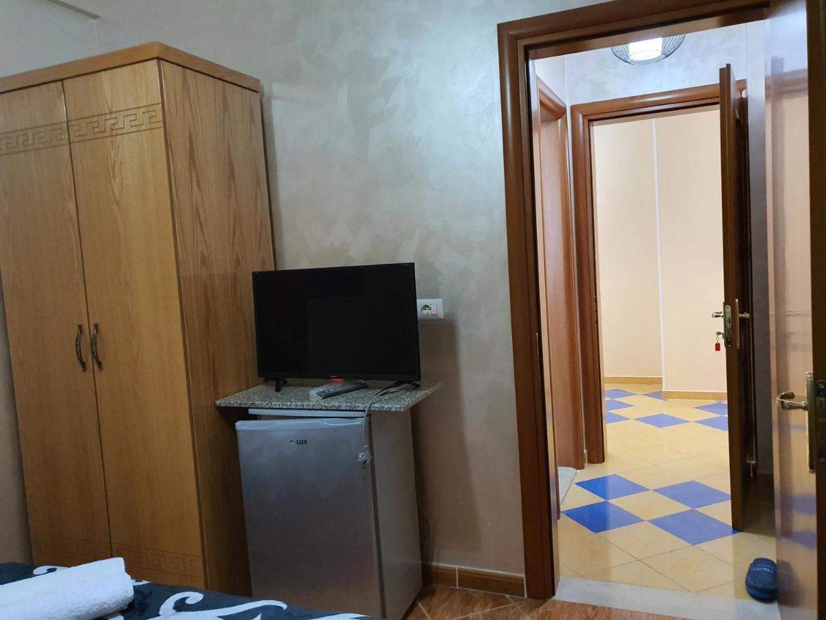 Kompleksi Gjoni Fier Zewnętrze zdjęcie
